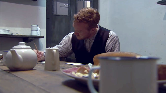 Time Crashers S01E03: 1913, How To Follow Edwardian Etiquette (2015)