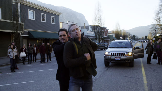 Wayward Pines S01E07: Trahison (2015)